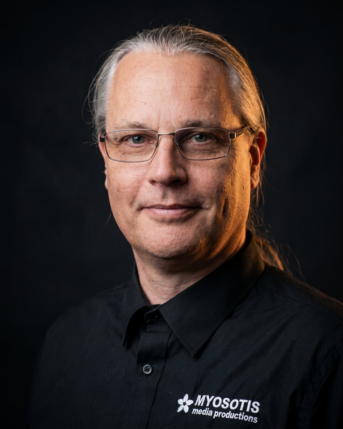 Sven, videoproductiespecialist van Myosotis Media